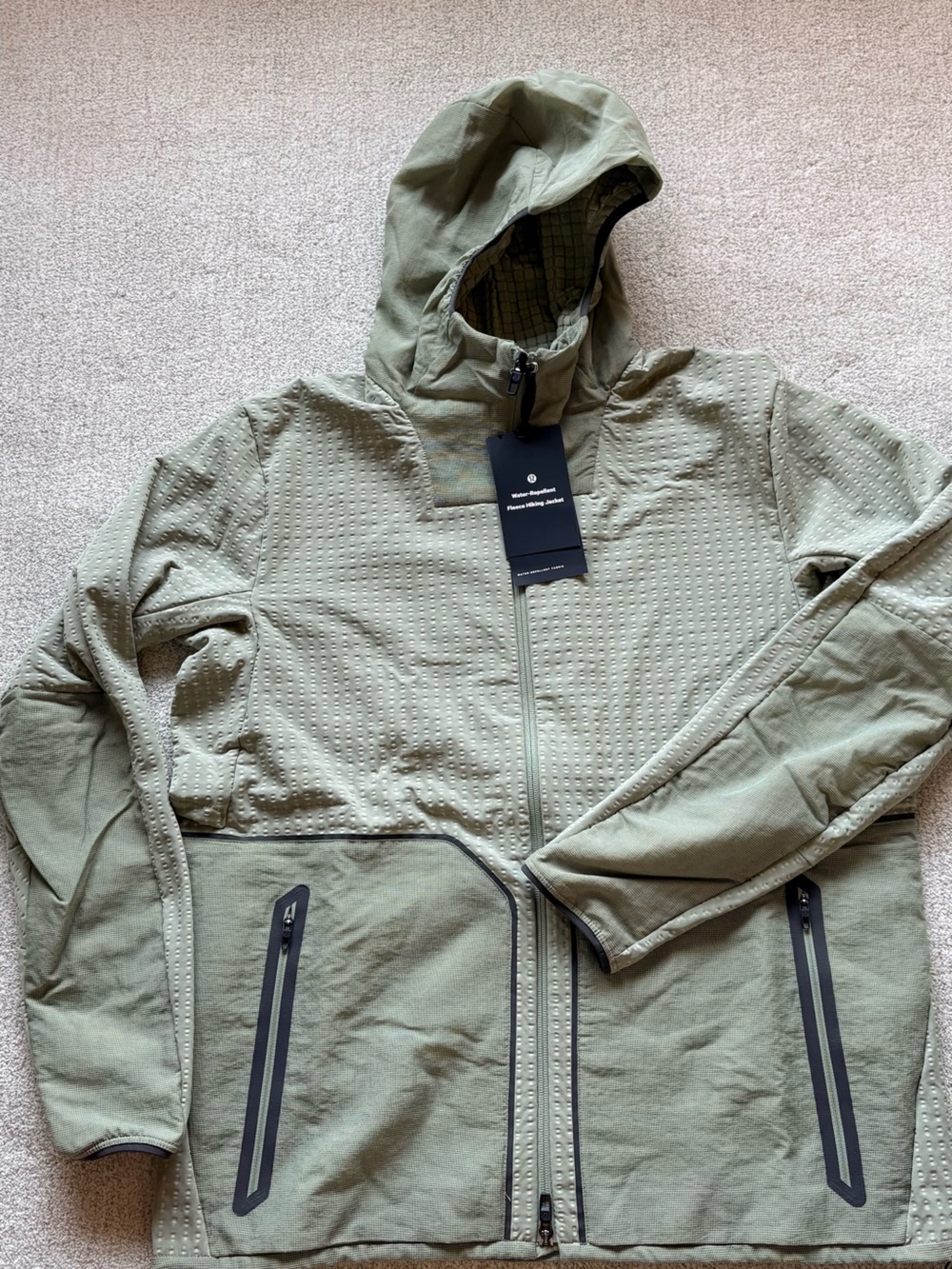 Lululemon Olive Green Hooded Jacket — Men's Lightweight Coat